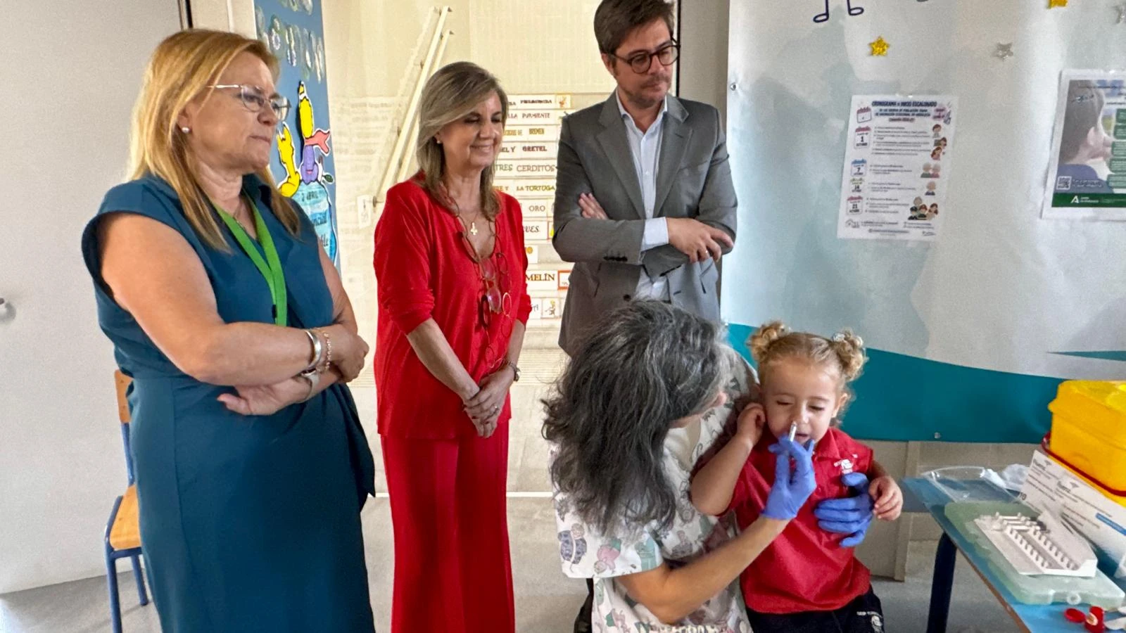 90.000 niños andaluces se vacunan de la gripe en el cole