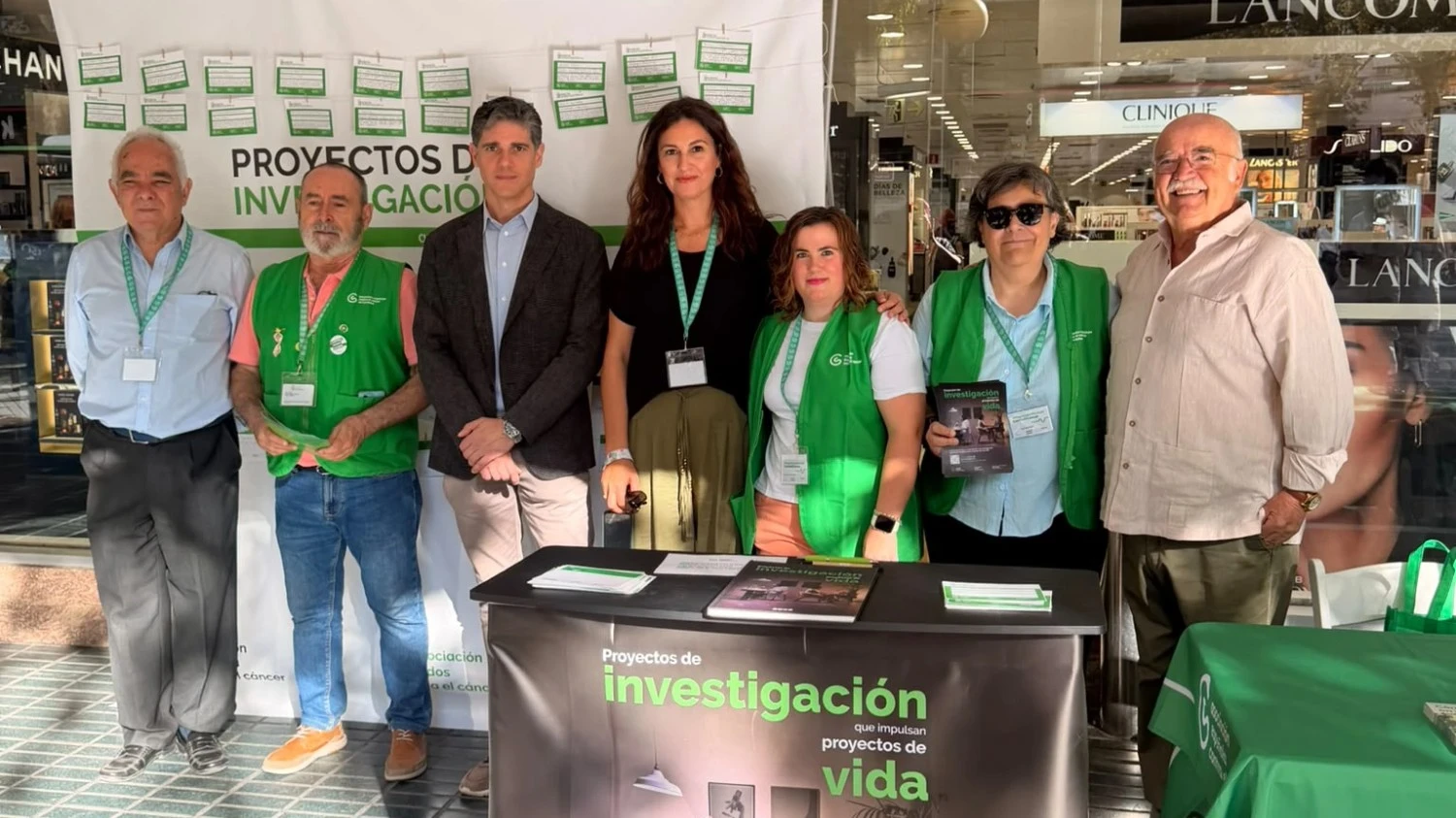 Córdoba invierte 1,2 millones en 14 proyectos contra el cáncer