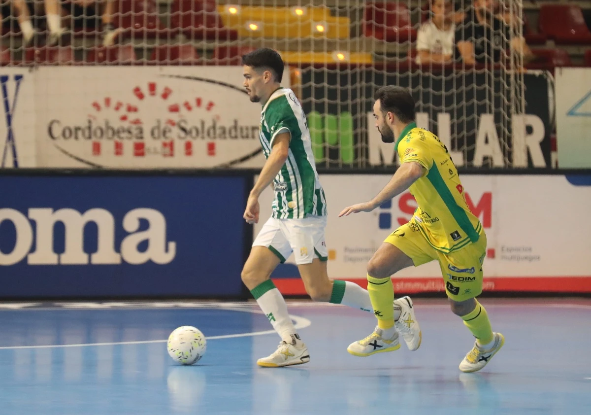 El Córdoba FS cae 2-3 ante el Jaén con diez y dos lesionados