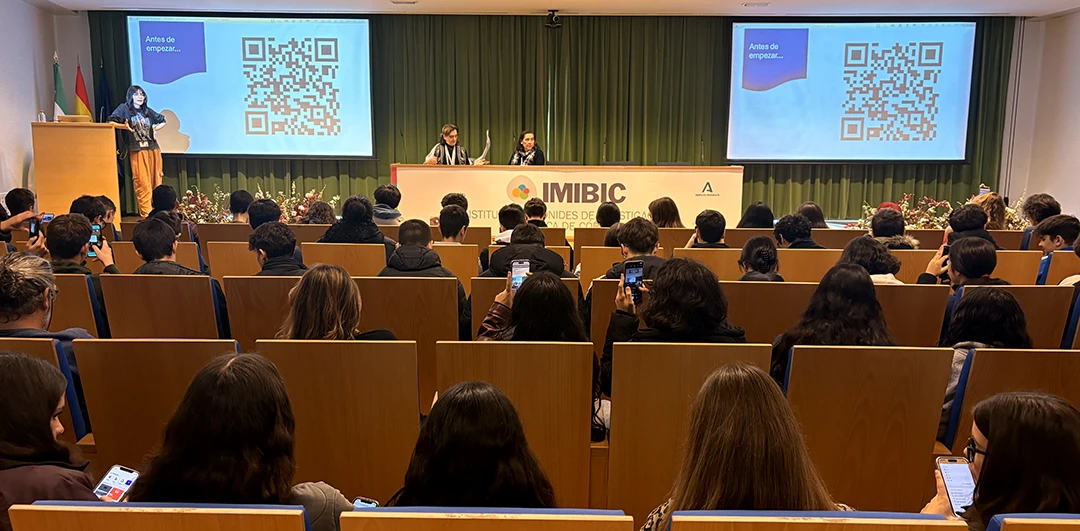 Unos 250 estudiantes cordobeses reciben formación científica sobre salud sexual ante el alarmante aumento de ITS en adolescentes