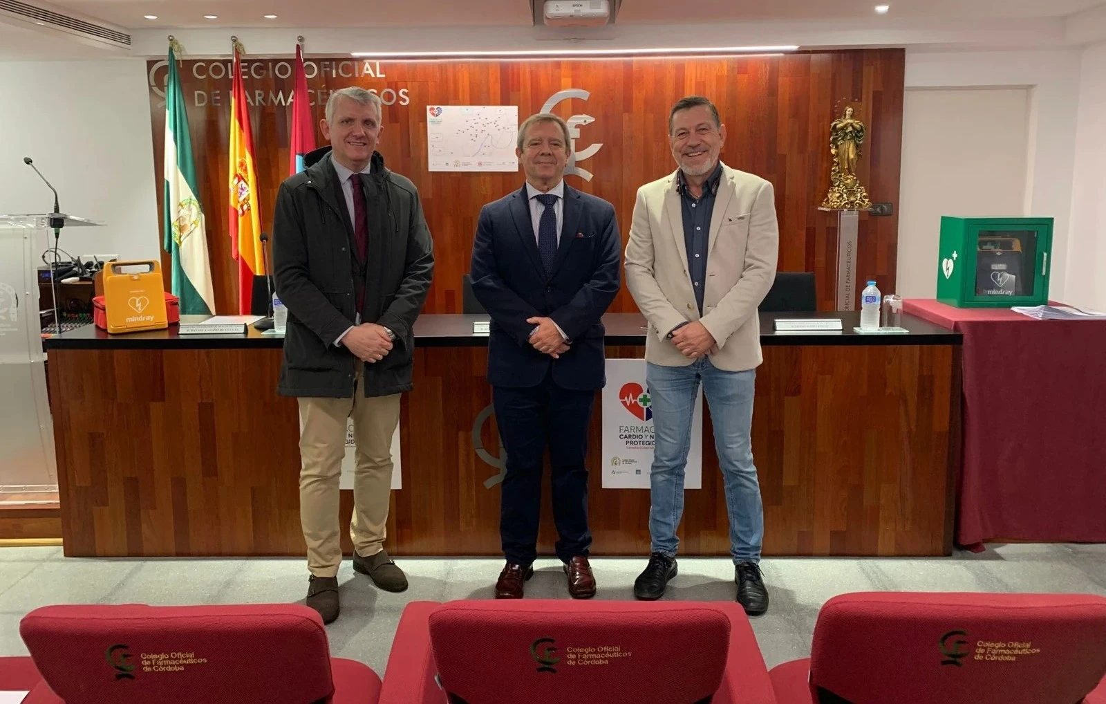 Las farmacias de Córdoba aprenden a actuar ante un ictus o parada cardíaca